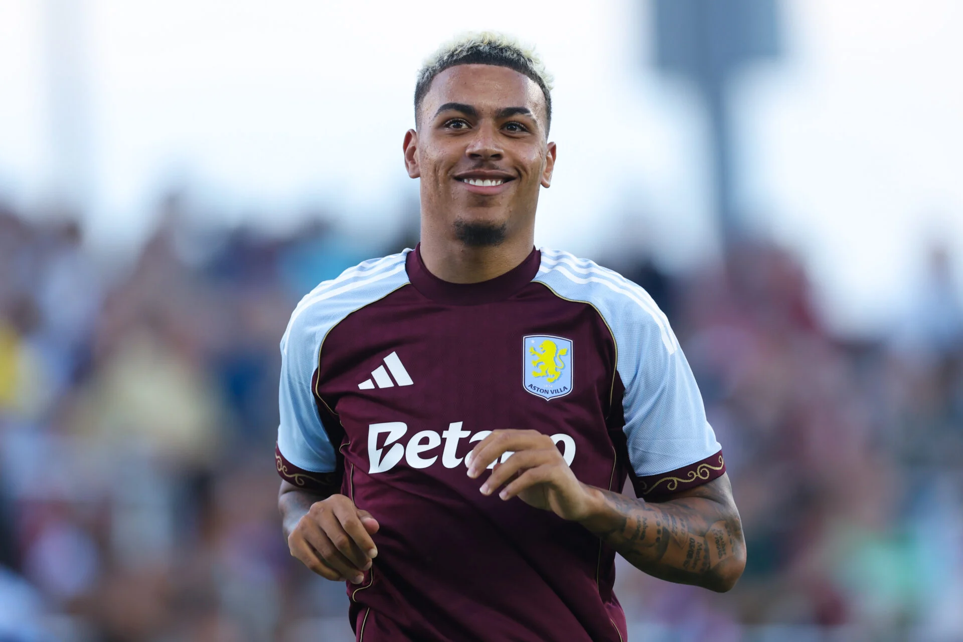 Chelsea Face Major Transfer Call as Morgan Rogers Shines for Aston Villa